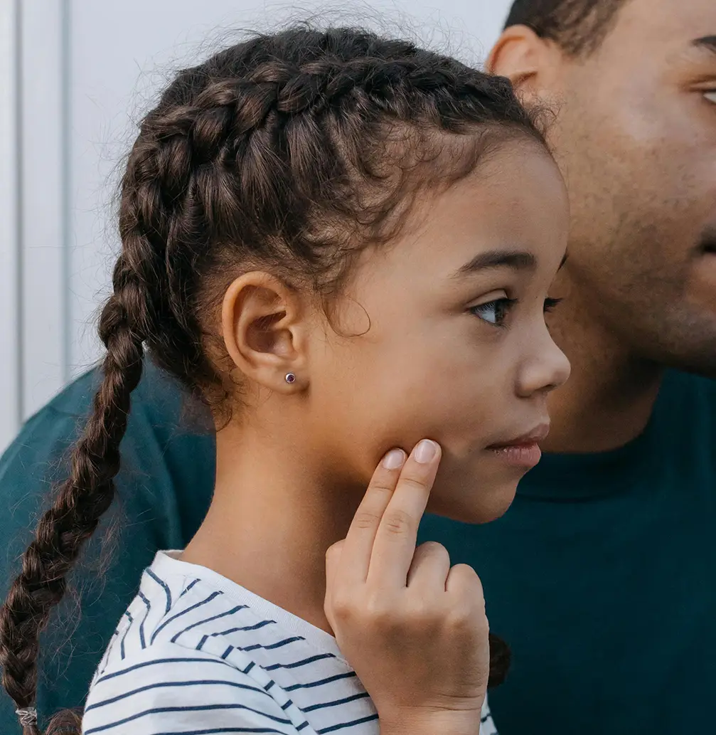 Child experiencing tooth pain